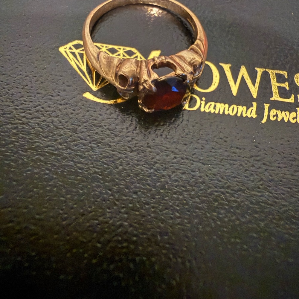 Vintage!!! 10 k gold! Art deco estate ring. Size 6. Garnet Gemstone - Picture 3 of 8